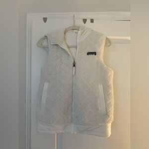 Patagonia women’s reversable hooded vest